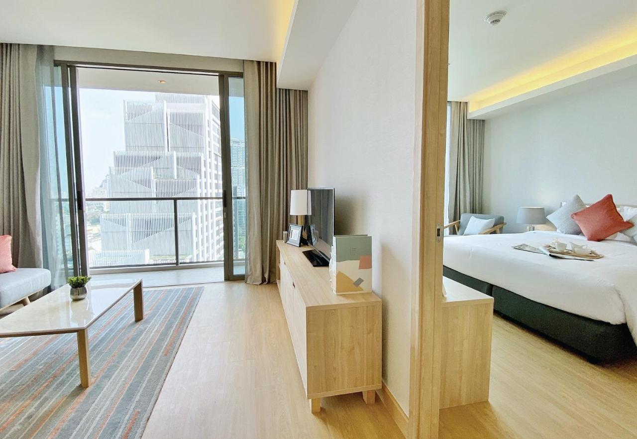 Oakwood Suites Bangkok Dış mekan fotoğraf Deluxe Suite
